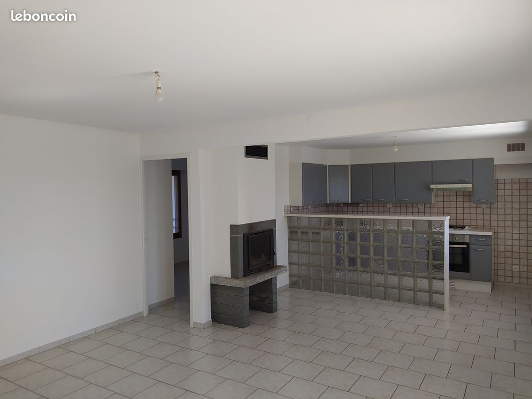 Appartement à louer, 50m², Cessy