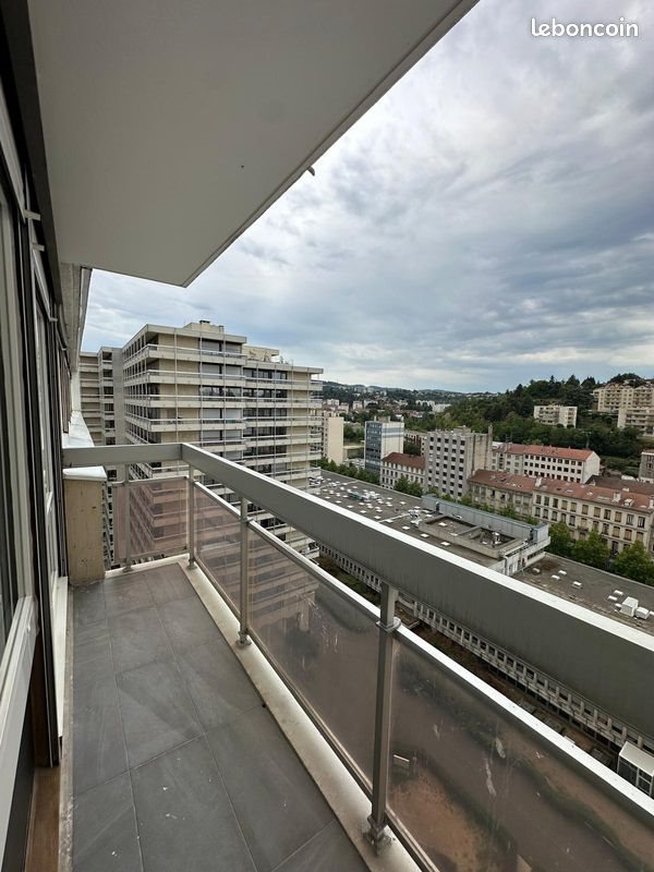 Appartement à louer, 68m², Saint-Étienne