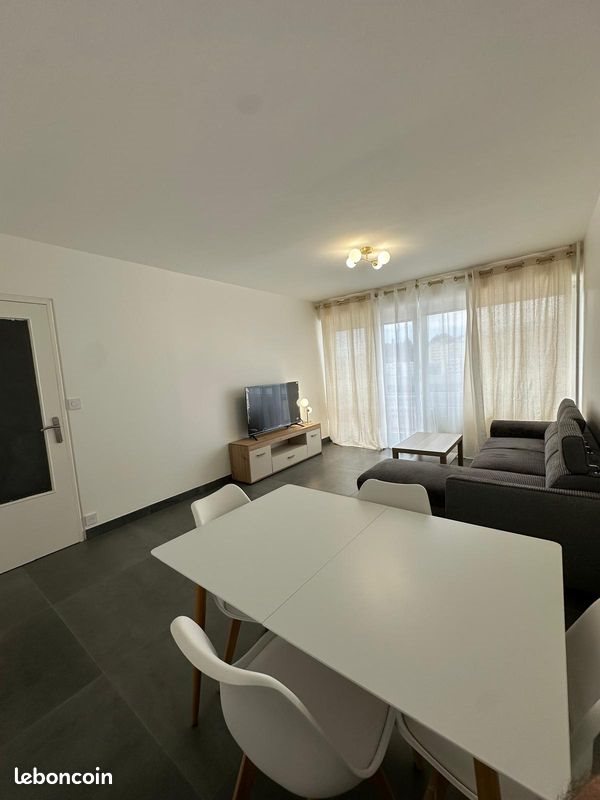 Appartement à louer, 68m², Saint-Étienne