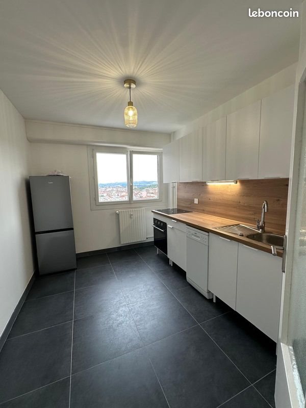 Appartement à louer, 68m², Saint-Étienne