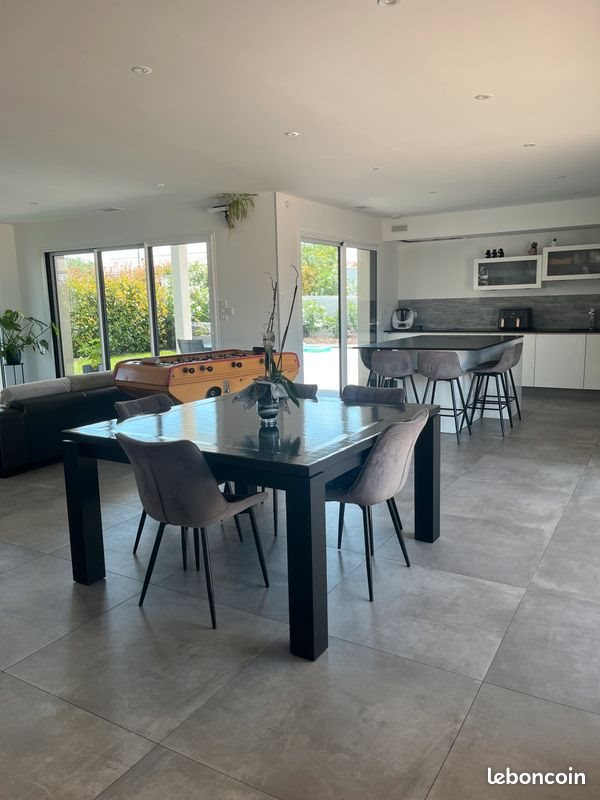 Maison à vendre, 163m², Saint-Geniès-de-Fontedit