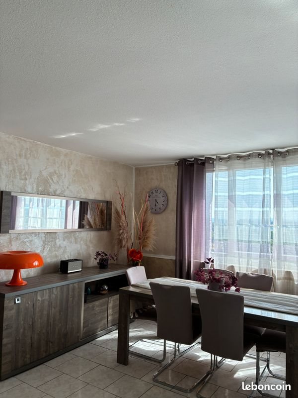 Appartement à vendre, 61m², Bron