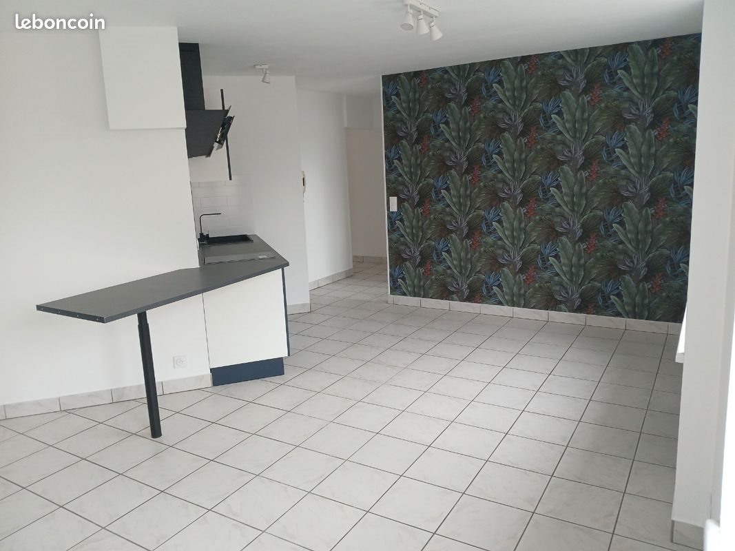 Appartement à louer, 43m², Plouescat