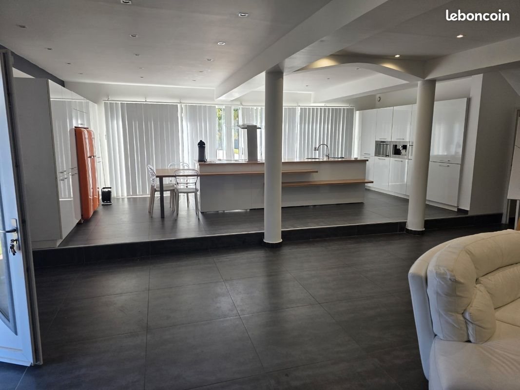 Maison à vendre, 200m², Courpière