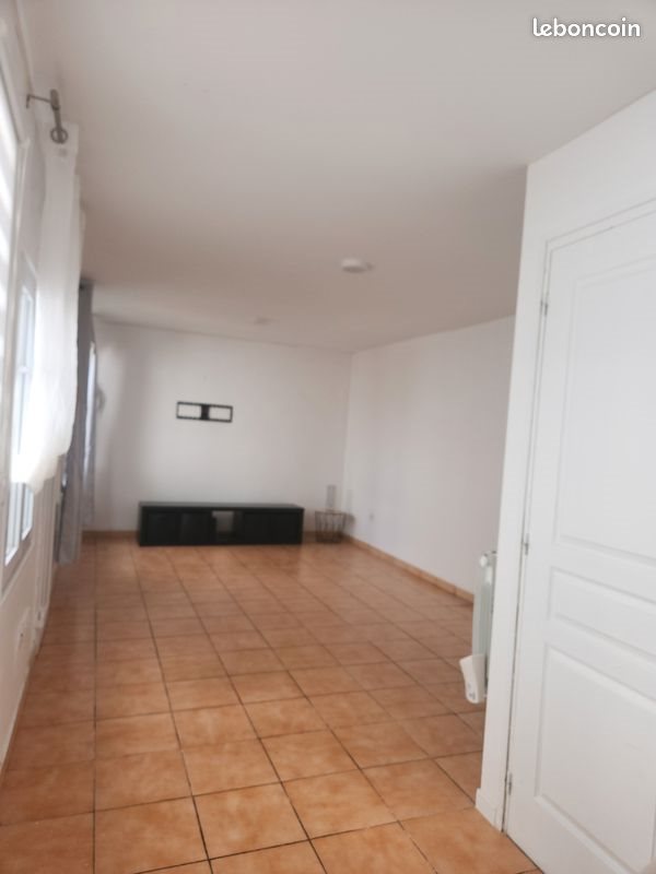 Appartement à louer, 25m², Montfermeil