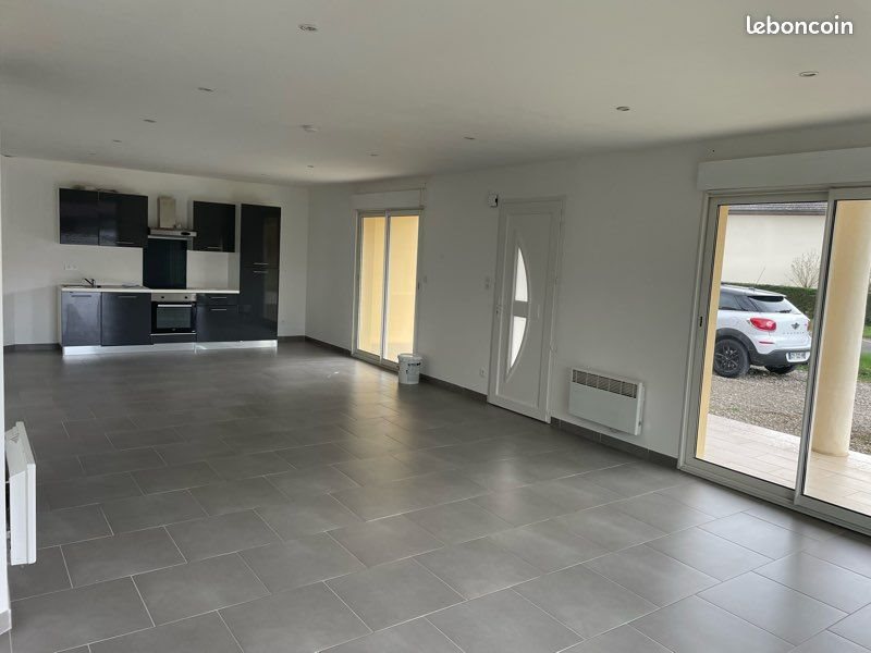 Maison à louer, 105m², Courlaoux