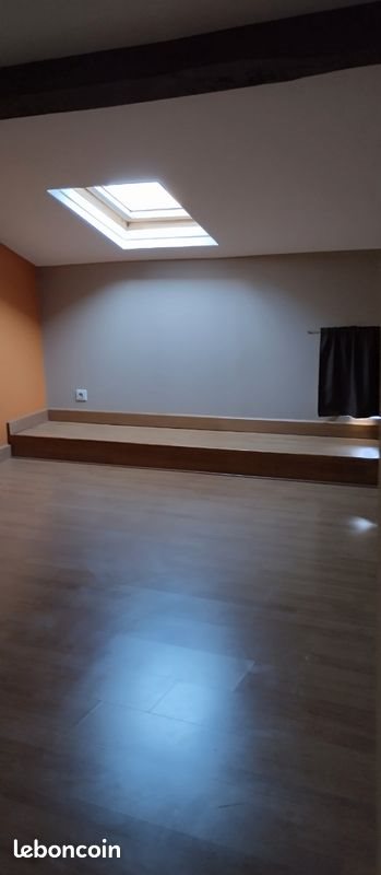 Appartement à louer, 65m², Piégut-Pluviers
