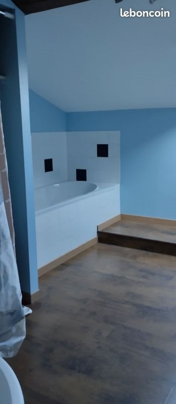 Appartement à louer, 65m², Piégut-Pluviers