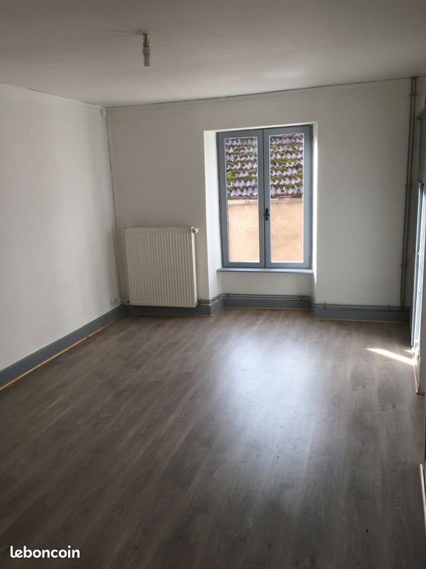 Maison à louer, 90m², Amance