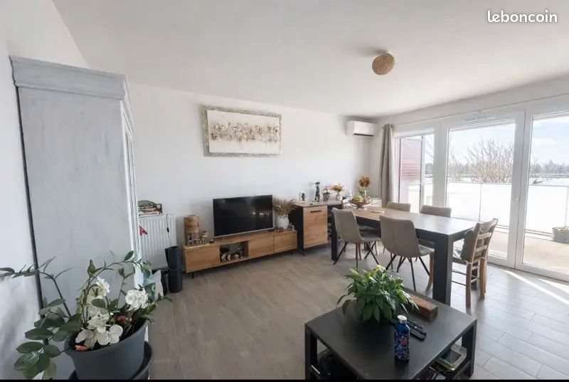 Appartement à louer, 53m², Monteux