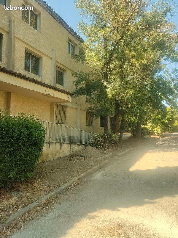 Appartement à louer, 22m², Marseille 11ème