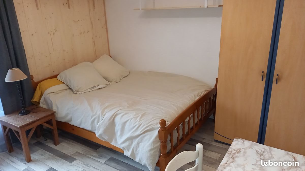 Appartement à louer, 18m², Aurillac