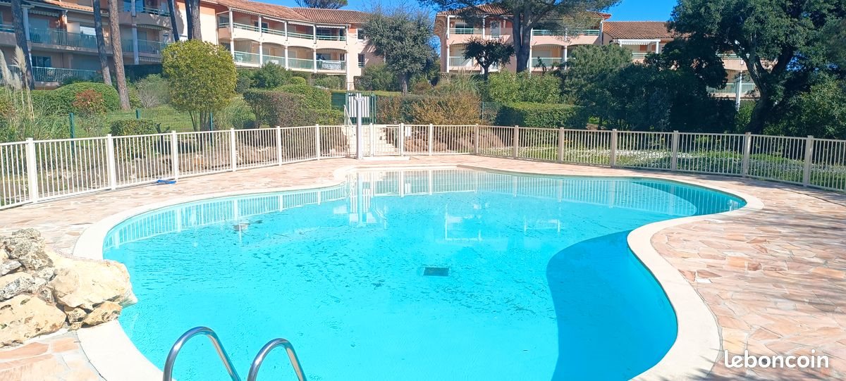 Appartement à vendre, 49m², Saint-Raphaël
