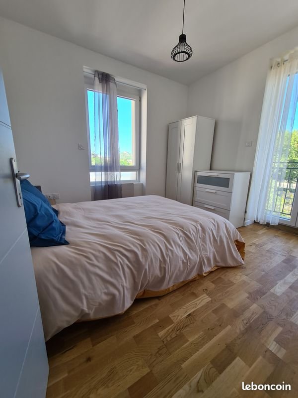 Appartement à louer, 39m², Saint-Étienne