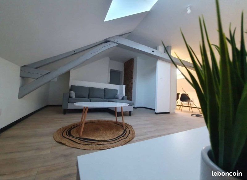 Appartement à louer, 45m², Trélon