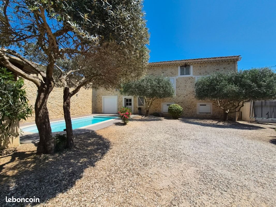 Maison à vendre, 200m², Orsan