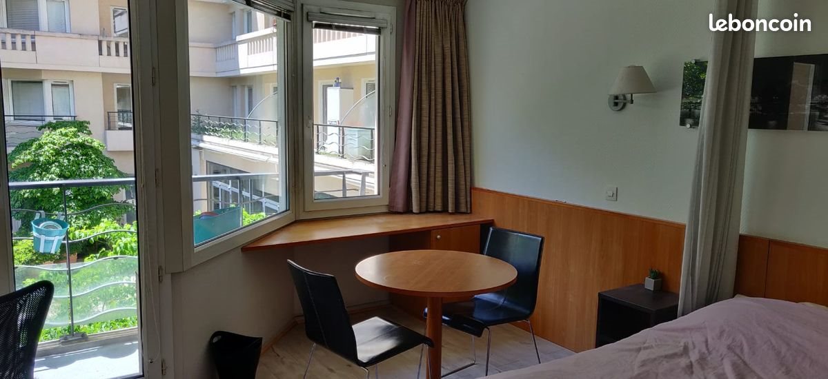 Appartement à louer, 24m², Issy-les-Moulineaux