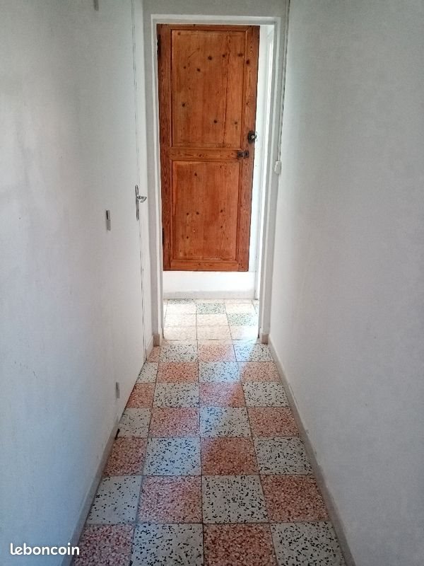 Appartement à louer, 35m², Arles