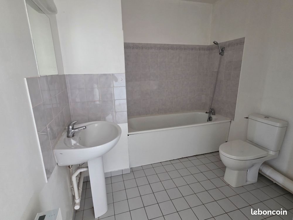 Appartement à louer, 27m², Évreux