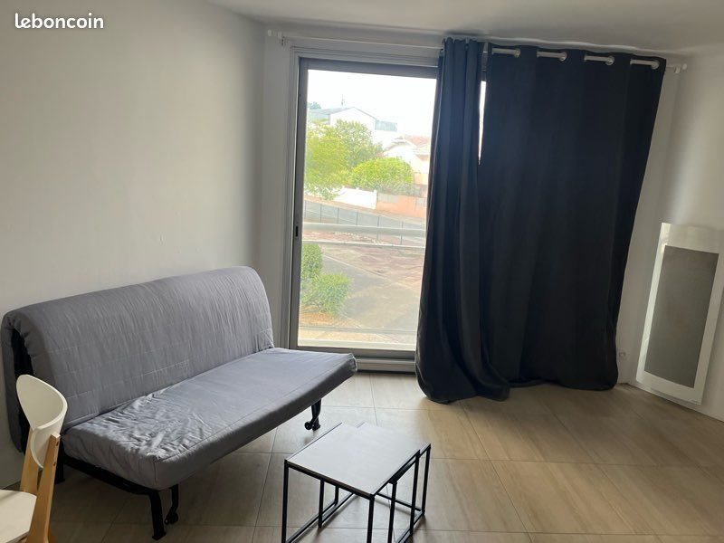 Appartement à louer, 21m², Pessac