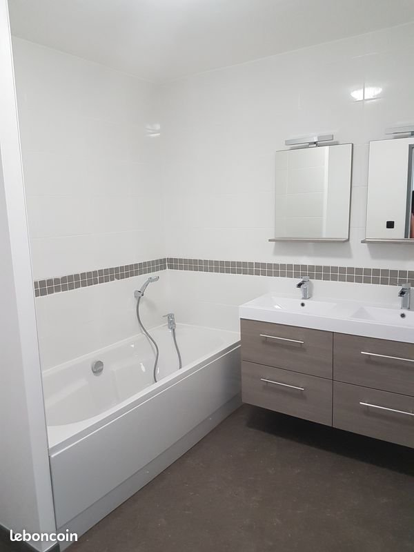 Appartement à louer, 70m², Cournonterral