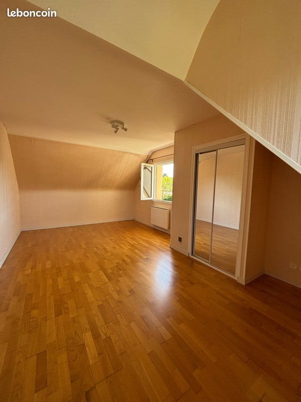 Maison à vendre, 170m², Bonchamp-lès-Laval