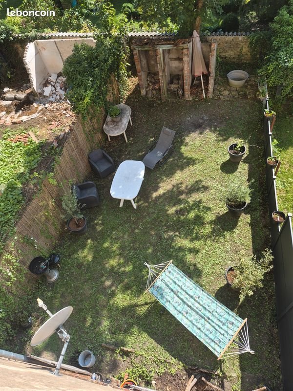 Appartement à louer, 90m², Longuyon