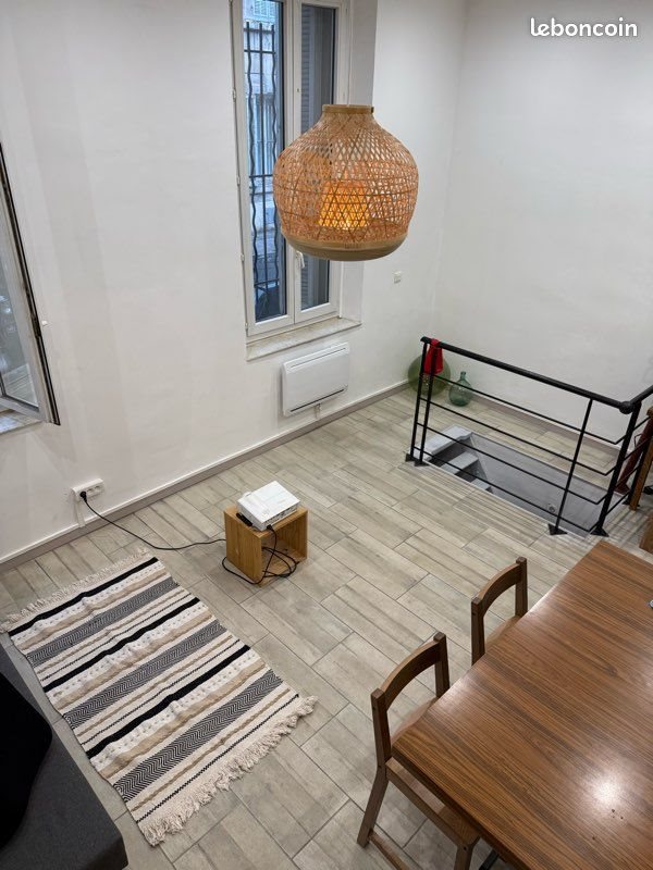 Appartement à louer, 53m², Marseille 6ème