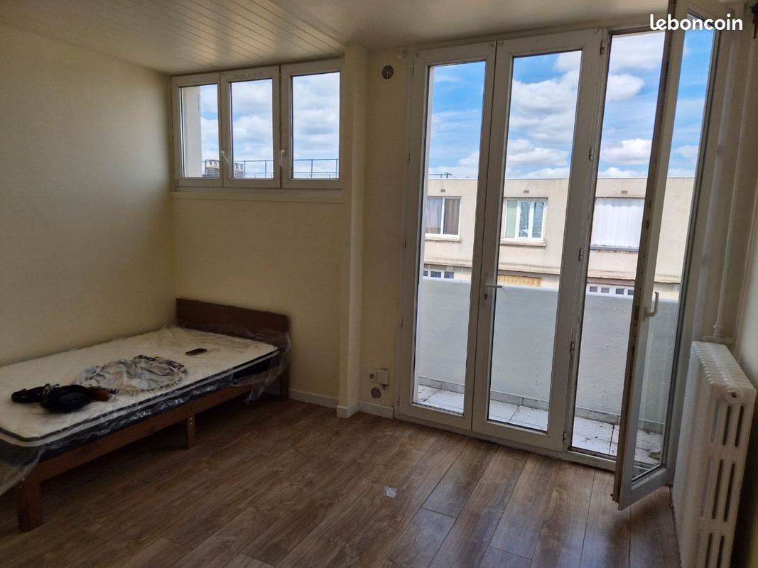 Appartement à louer, 22m², Aubervilliers
