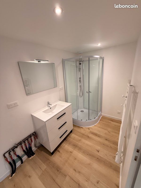 Maison à louer, 76m², Saint-Etienne-l'Allier