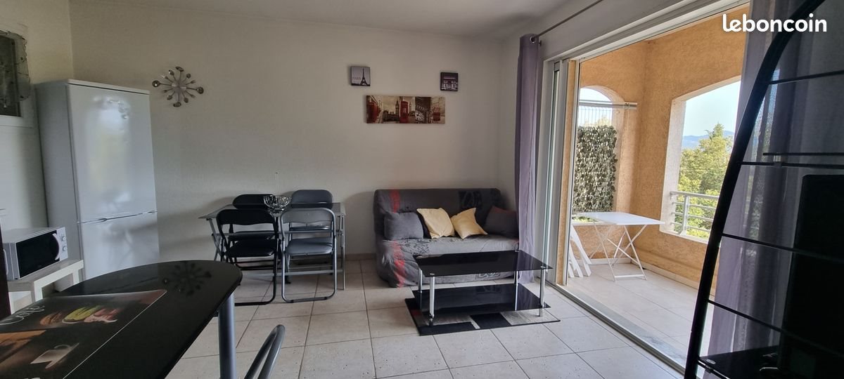 Appartement à louer, 40m², Corte