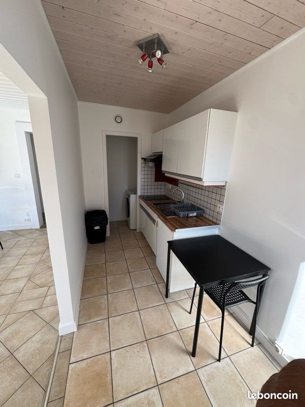 Appartement à louer, 55m², Les Hôpitaux-Neufs