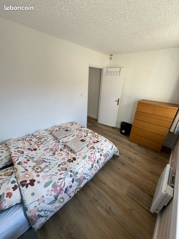 Appartement à louer, 55m², Les Hôpitaux-Neufs