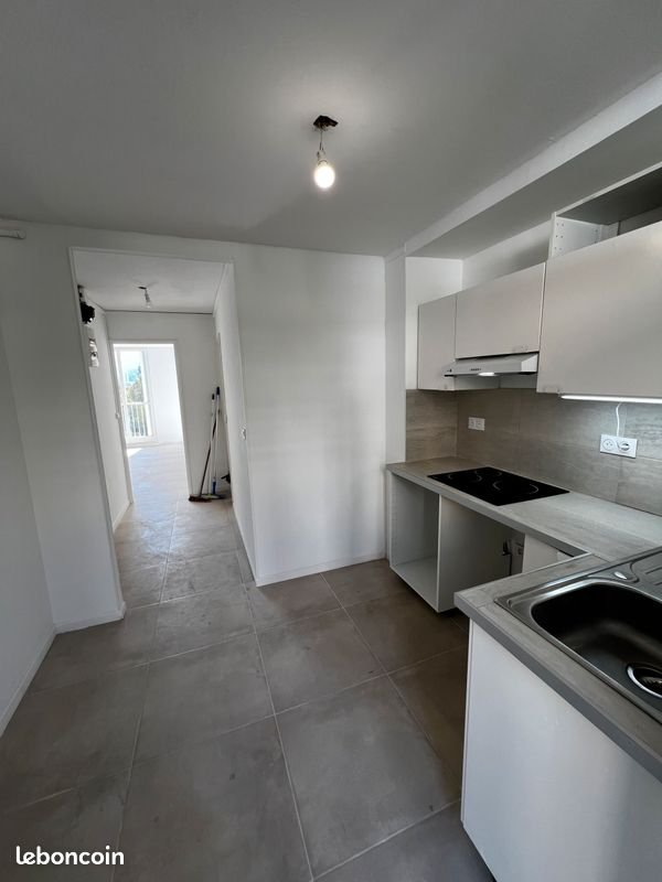 Appartement à louer, 74m², Marseille 11ème