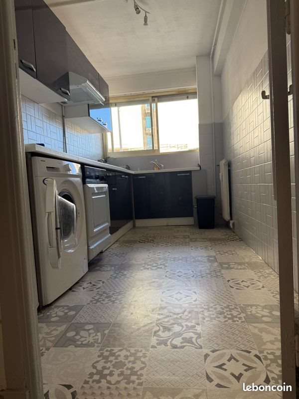 Appartement à louer, 42m², Antibes