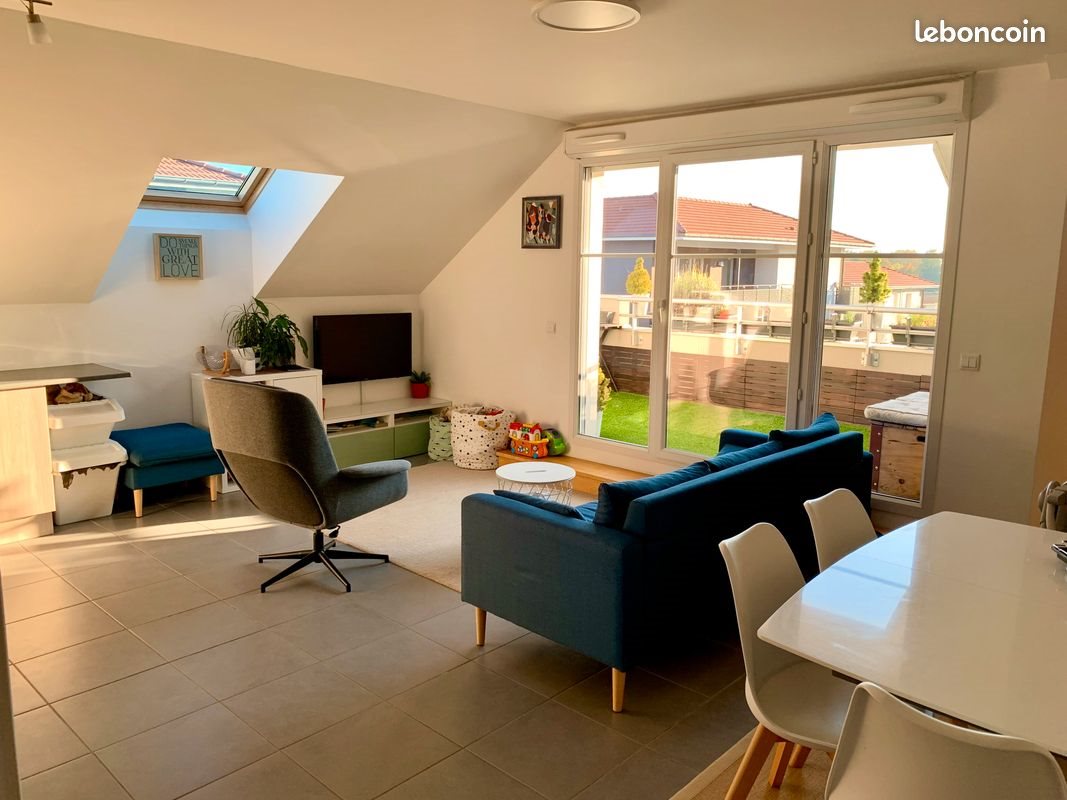 Appartement à louer, 75m², Thoiry