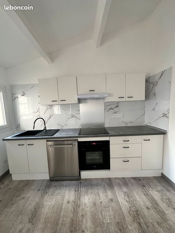 Appartement à louer, 80m², Beaucaire