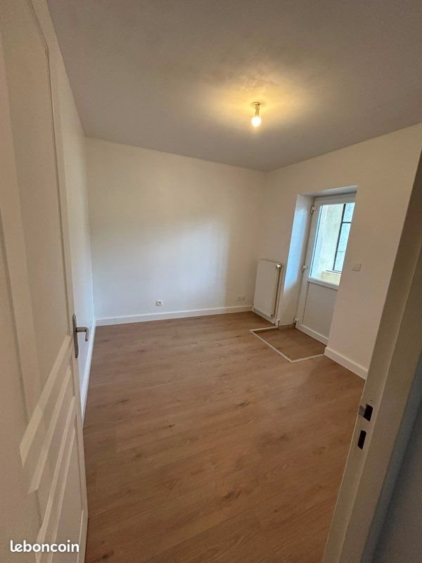Appartement à louer, 52m², Sorbiers