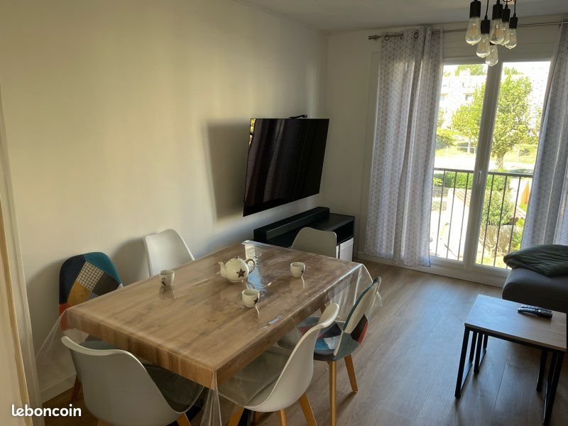 Appartement à louer, 53m², Aubagne