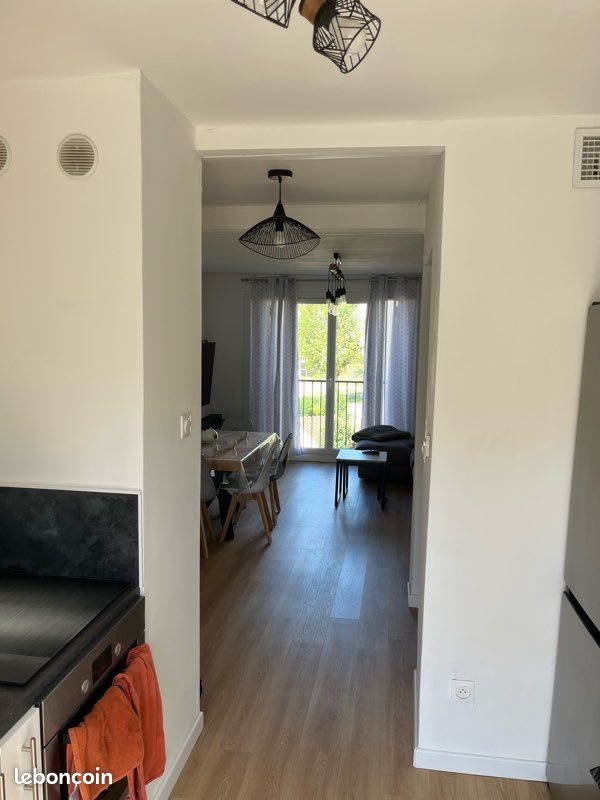 Appartement à louer, 53m², Aubagne