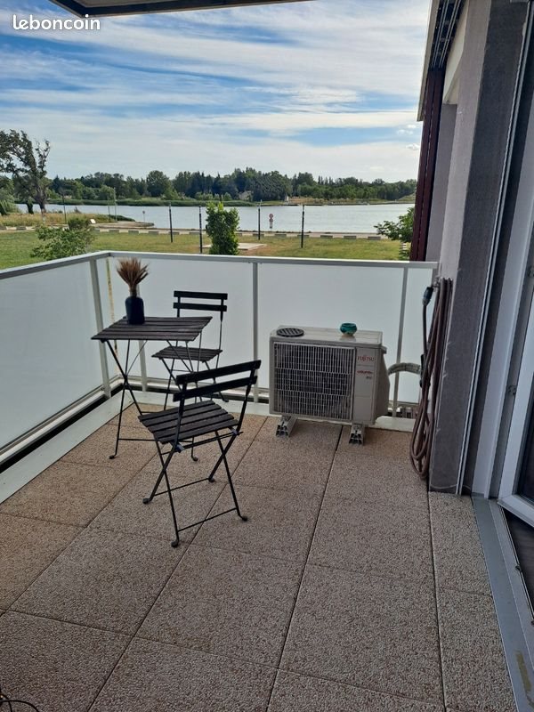 Appartement à louer, 33m², Monteux
