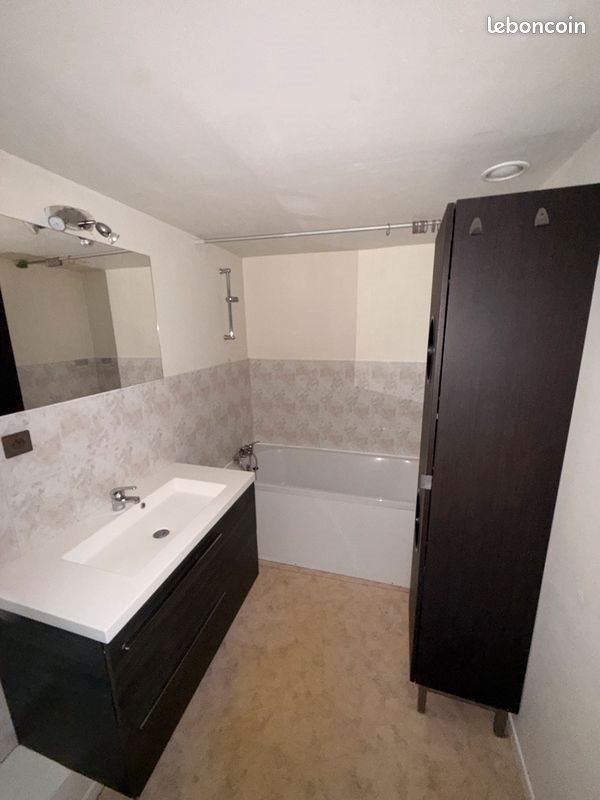 Appartement à louer, 55m², Linselles