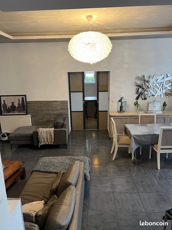 Appartement à vendre, 170m², Saint-Genest-Lerpt