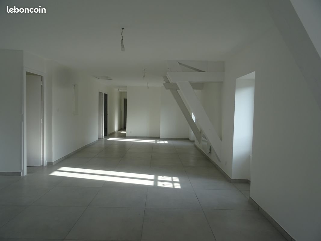 Appartement à louer, 120m², Vinay