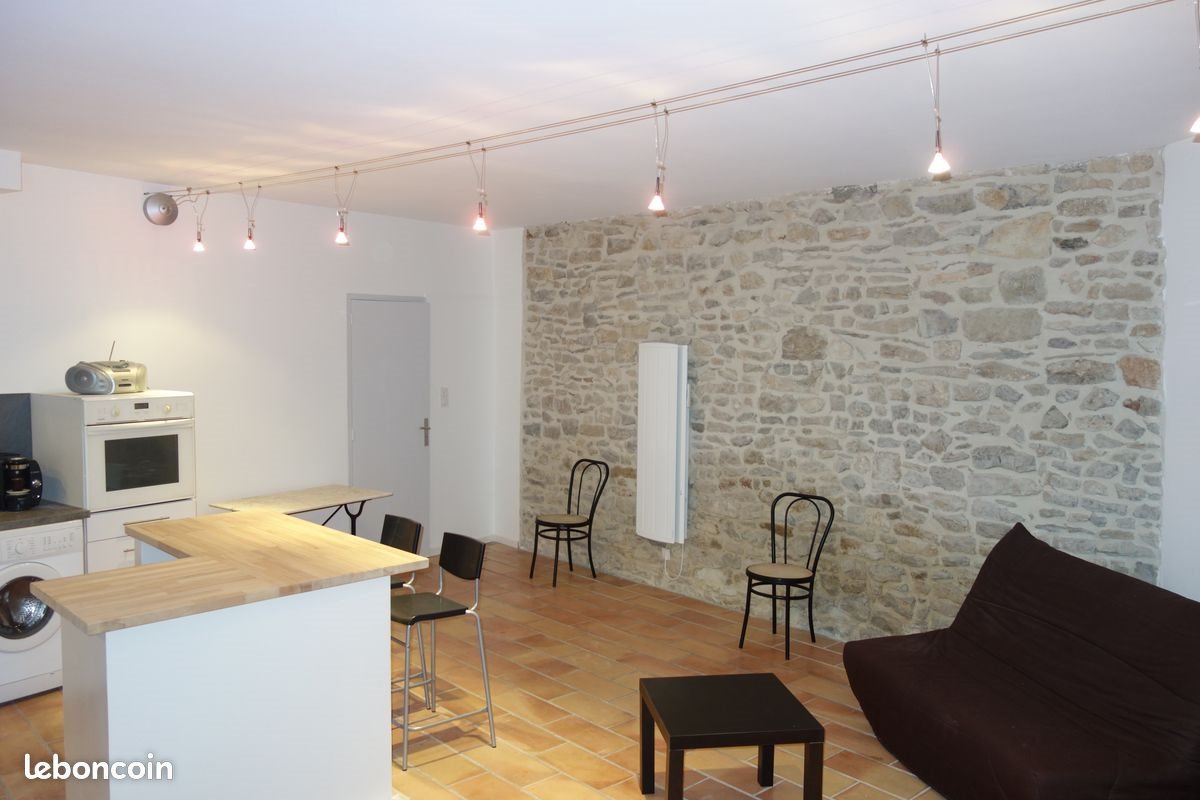 Appartement à louer, 30m², Nîmes