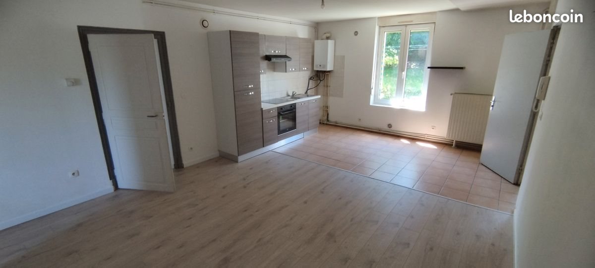 Appartement à louer, 63m², Pont-Saint-Vincent