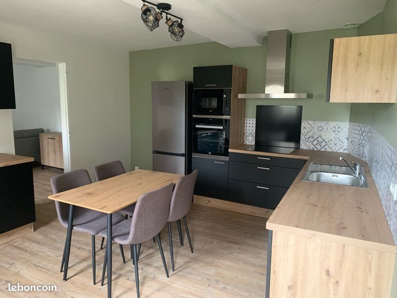 Maison à louer, 80m², Laval