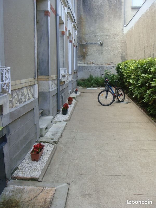 Appartement à louer, 19m², Tours