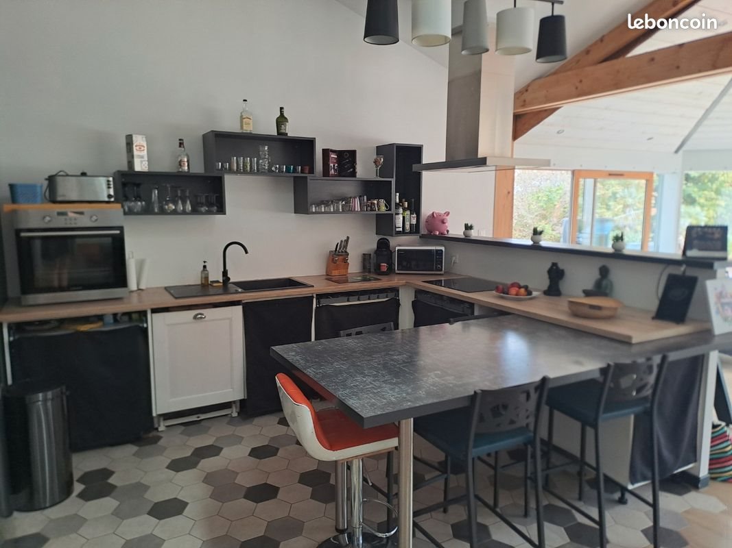 Maison à vendre, 160m², Saint-Léger-les-Vignes