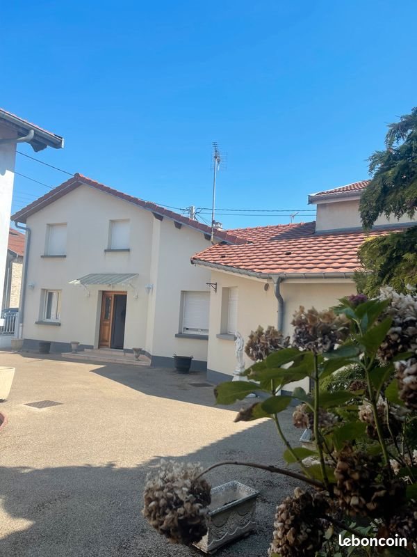 Maison à vendre, 185m², Wassy